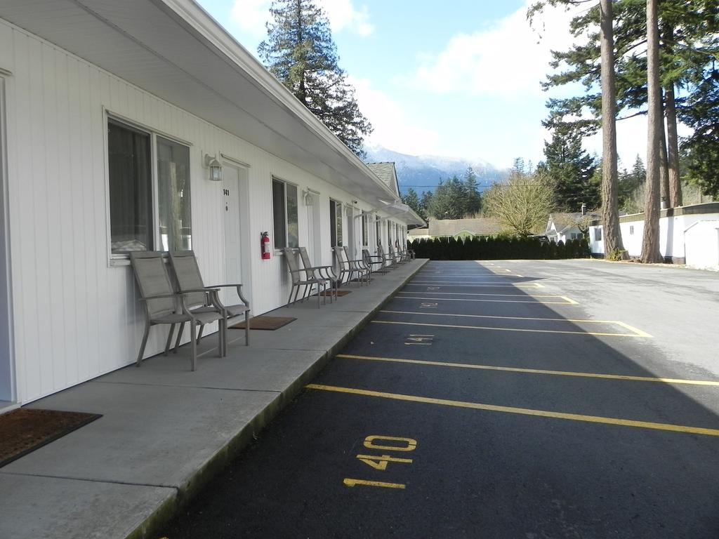 Skagit Motel Hope Eksteriør bilde